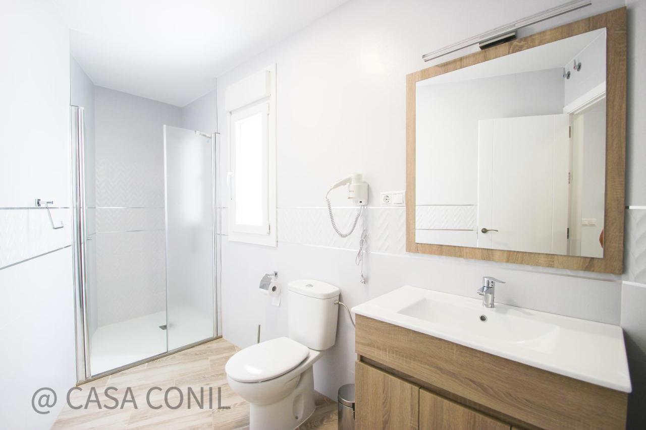 Casa Saturn Villa โกนิล เด ลาฟรอนเตรา ภายนอก รูปภาพ